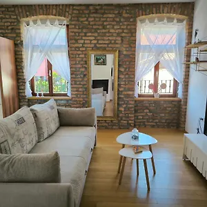Matea Apartman